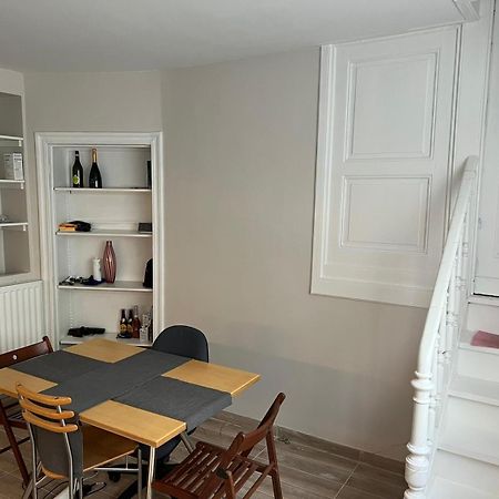 Stay In Maison De Metre In Etterbeek Bruselas Exterior foto
